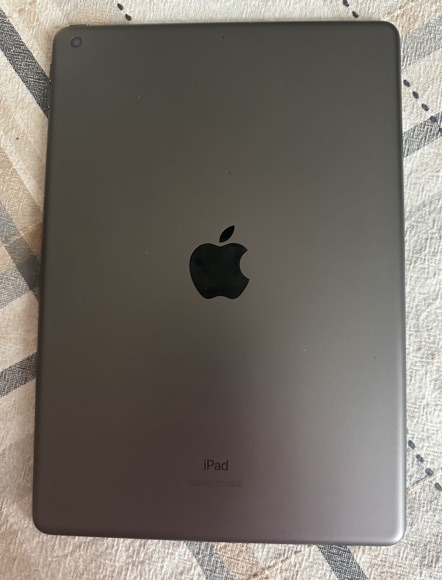 Apple iPad 8 10.2” (7th Gen)