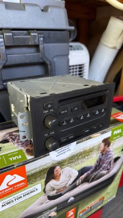 GM Chevy Express Radio