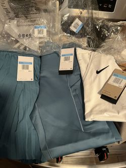 NIKE Duffle & 2Pieces Of Women Active Wear  ♥️
