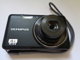 12MP Olympus CCD camera