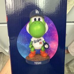 Yoshi Dodgers Bobblehead
