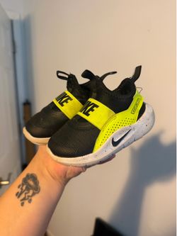 Toddler size 5 Nikes