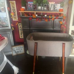 Modern Baby Bassinet