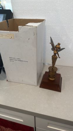 Bronze 25th anniversary cast member award