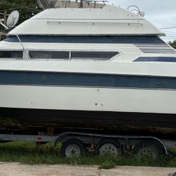 1996 Carver 30 Foot Monster Project, Livable On Water And Land