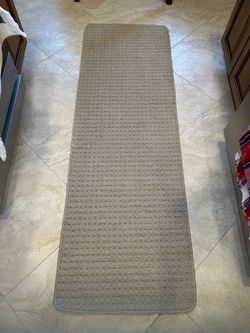 Floor Rug Runner with Textured Pattern