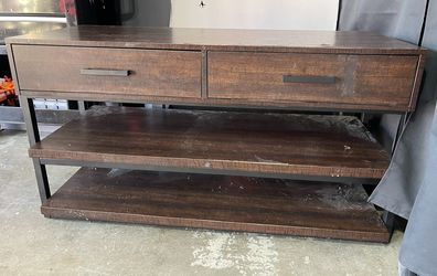Free Tv stand