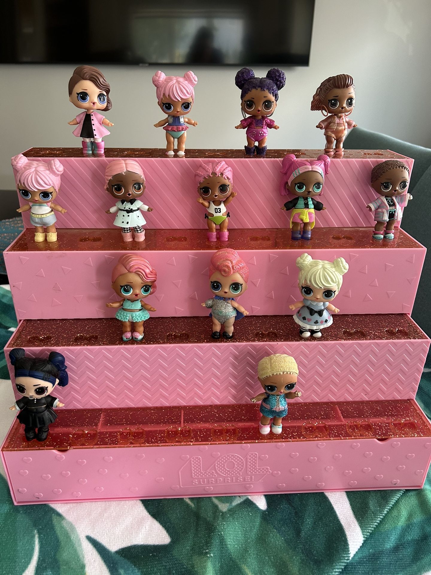 LOL Surprise Pop - Up Store (Doll Display case)