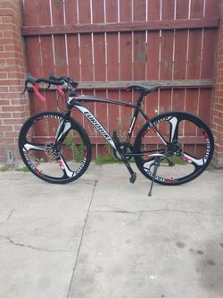 Eurobike XC550 Bike