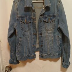 denim jacket women (size-large)