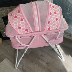 Dream On Me Baby Bassinet 