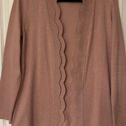 Scalloped collar cardigan 
