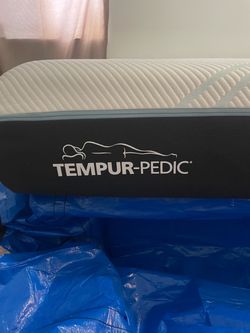 Tempur-pedic mattress and frame