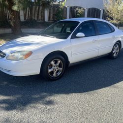 2001 Ford Taurus