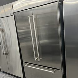 Kitchen Aid Built In 2023 French Door 42” Refrigerator 