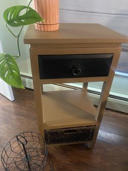 End Table/ Small Entryway Table 