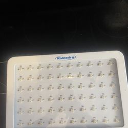 Roleadro LED Grow Light, In Great  We Condition 