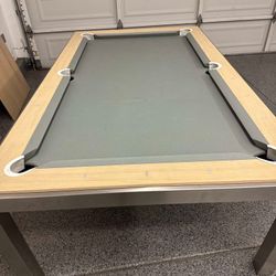 Pool Table 7ft With Dining Top ( Free Delivery & Set Up & New Color Felt Of Your Choice )