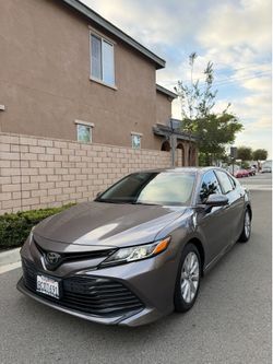 2018 Toyota Camry LE