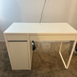 Desk/Vanity