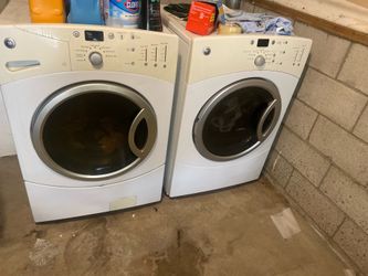 Moving. Washer Dryer $200