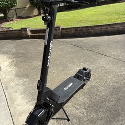 Gotrax Gx1 Scooter