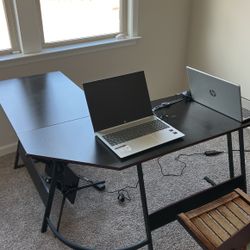 Multi Working Station Office Table 