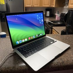 MacBook Pro 13 Inch M1 2020