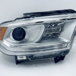 2016-2020 DODGE DURANGO RIGHT PASSENGER HEADLIGHT HALOGEN CHROME OEM 