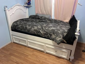 Twin bed