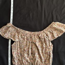 Floral Off Shoulder Ruffle Crop Top