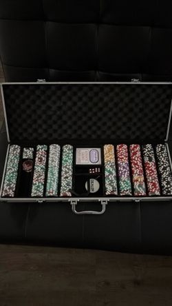 Poker chips set w/cards, dice and case