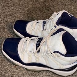 Jordan 11 Blue And White 