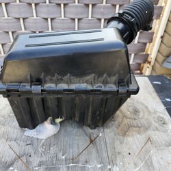 Air Filter 2001 Jeep Cherokee