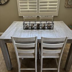Dining Table With 4 Chairs 