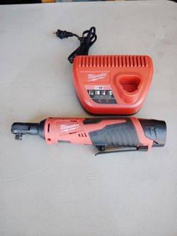 Milwaukee 3/8 ratchet