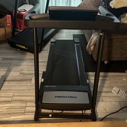 Pro-Form Cadence WLT treadmill