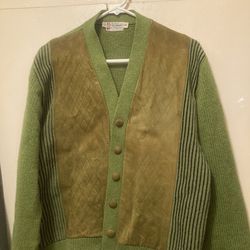 Vintage 2 Ply 75% wool olive green men size m