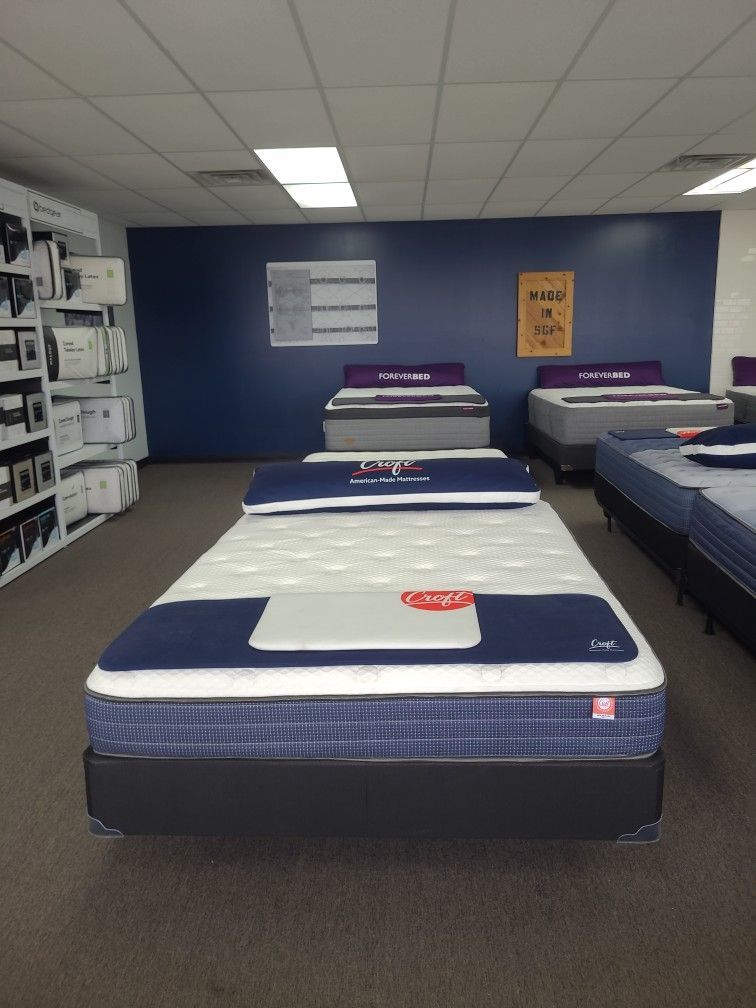 Floor Model Sale! 10 Year Warranty Bed $300