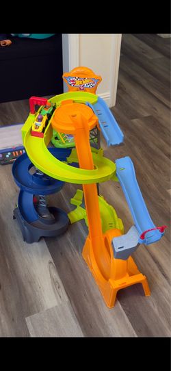 kids race track