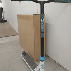 Lucky Pro Scooter 