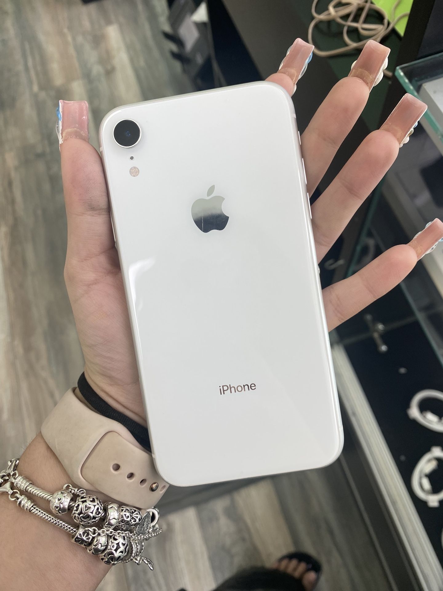 iPhone XR