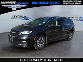 2024 Chrysler Pacifica Hybrid
