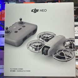 DJI Neo Fly More Combo