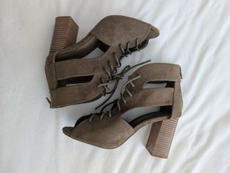 Chunky Heel Sandals