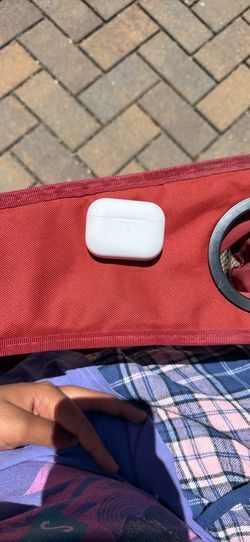 Airpods Pro generation 2 case only