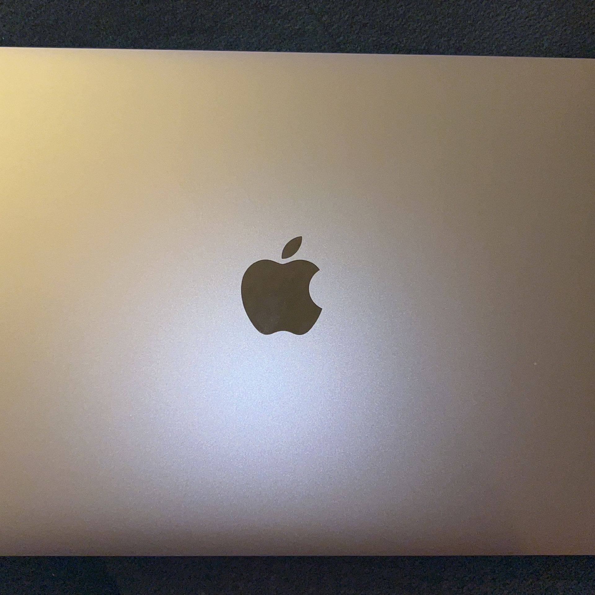 Macbook
