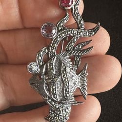 Sterling Silver Swimming Fish with Colorful Crystal round Bubbles & Marcasite Pin-Brooch Pre Owned