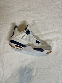 Nike SB x Air Jordan 4 “Navy”