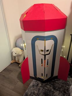 Card box tent teepee, spaceship